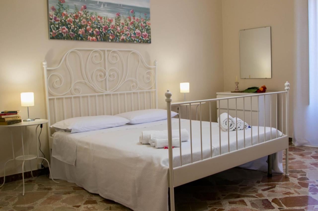 הוילה San Mauro Castelverde La Casa Della Nonna מראה חיצוני תמונה