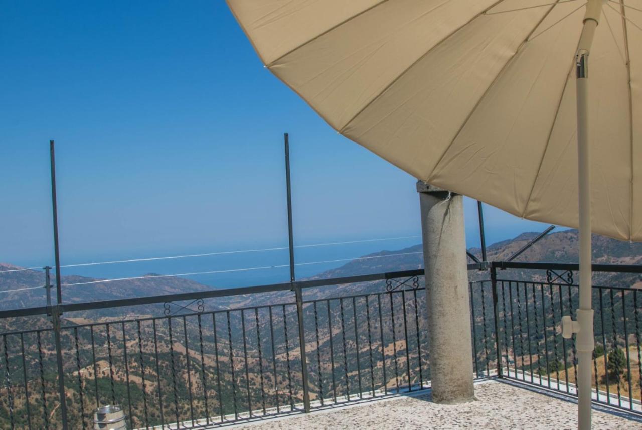 הוילה San Mauro Castelverde La Casa Della Nonna מראה חיצוני תמונה